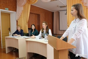 В Ошмянах прошла диалоговая площадка, посвященная вопросам молодежной политики