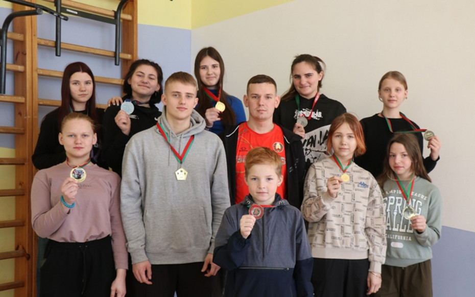 Ошмянские тяжелоатлеты завоевывают награды