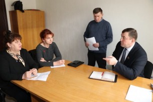 Депутат Палаты представителей Национального собрания Республики Беларусь провел прием граждан в Ошмянах